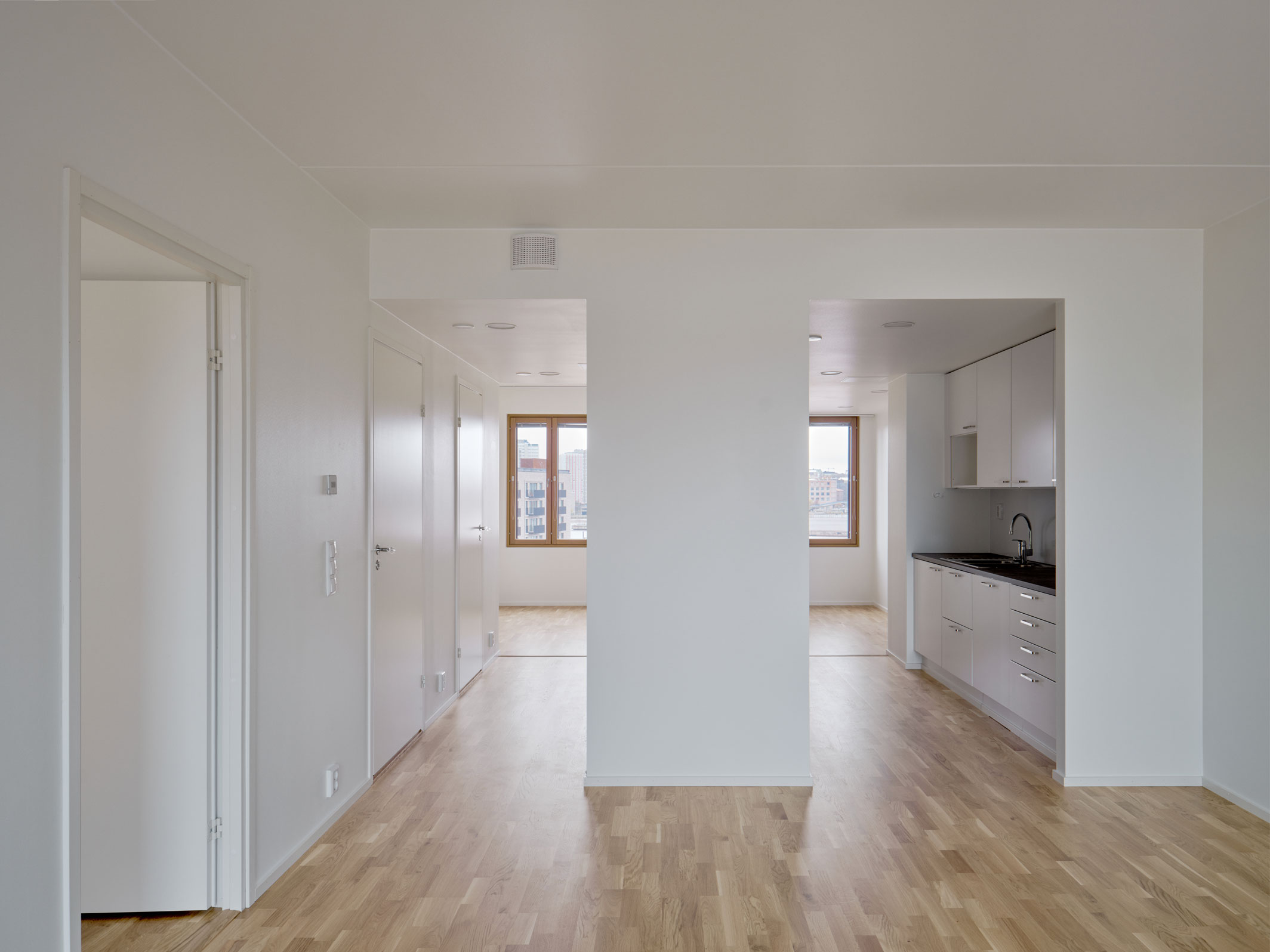 TU-251030-kakikello-003_h1596