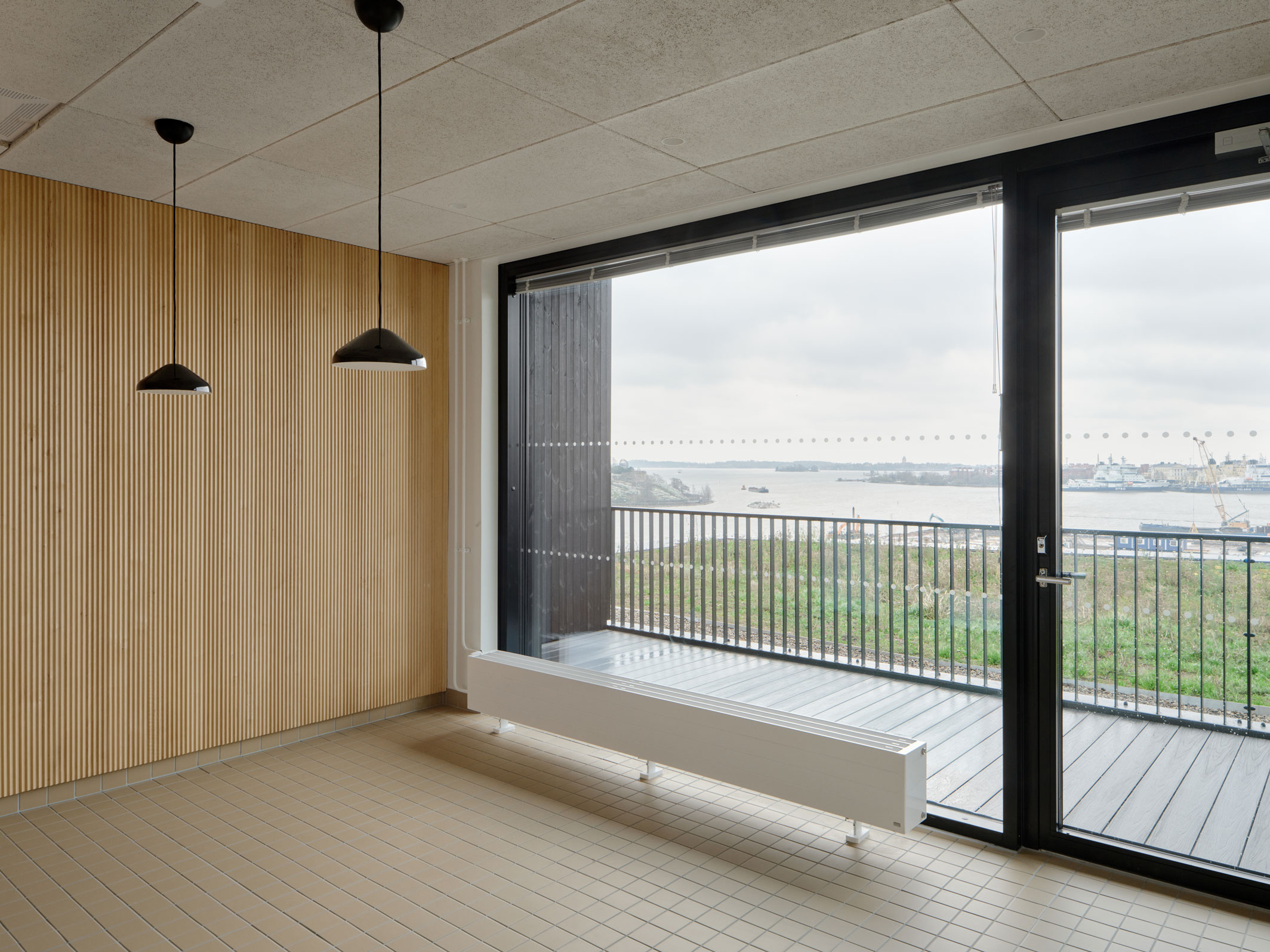 TU-251120-kakikello-033_h1596