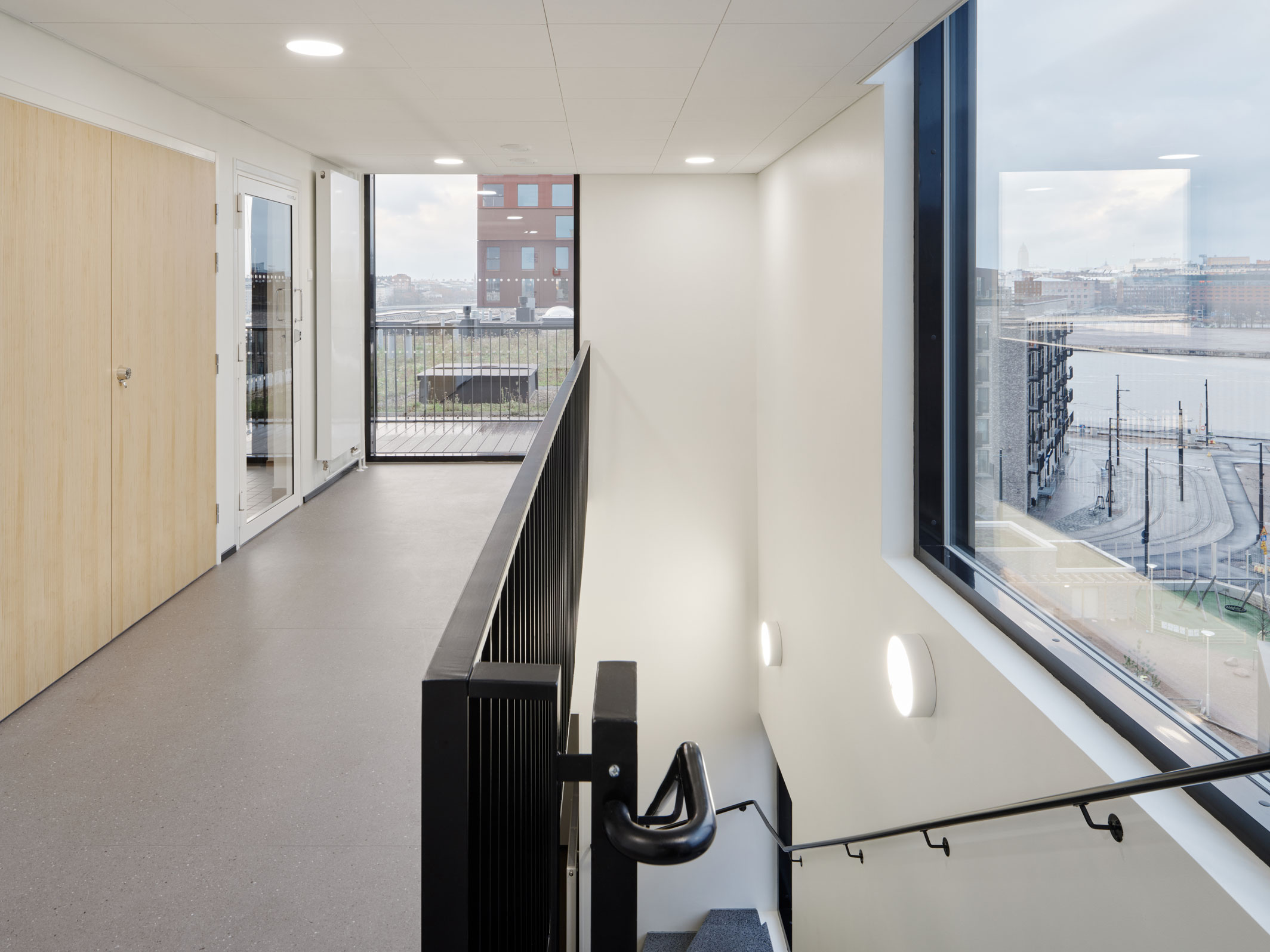 TU-251120-kakikello-041_h1596